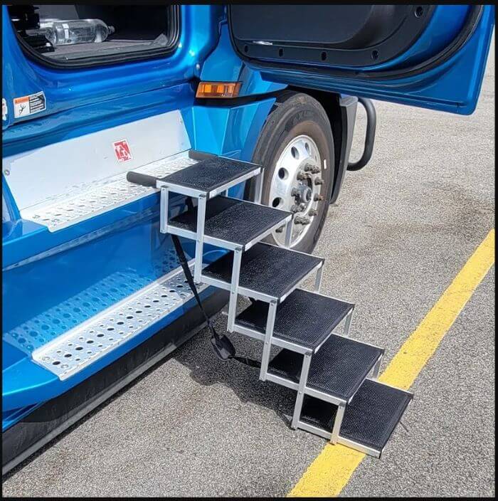 Heavy Duty Vehicle Steps for Xtra Large Dogs up to 200 lbs.